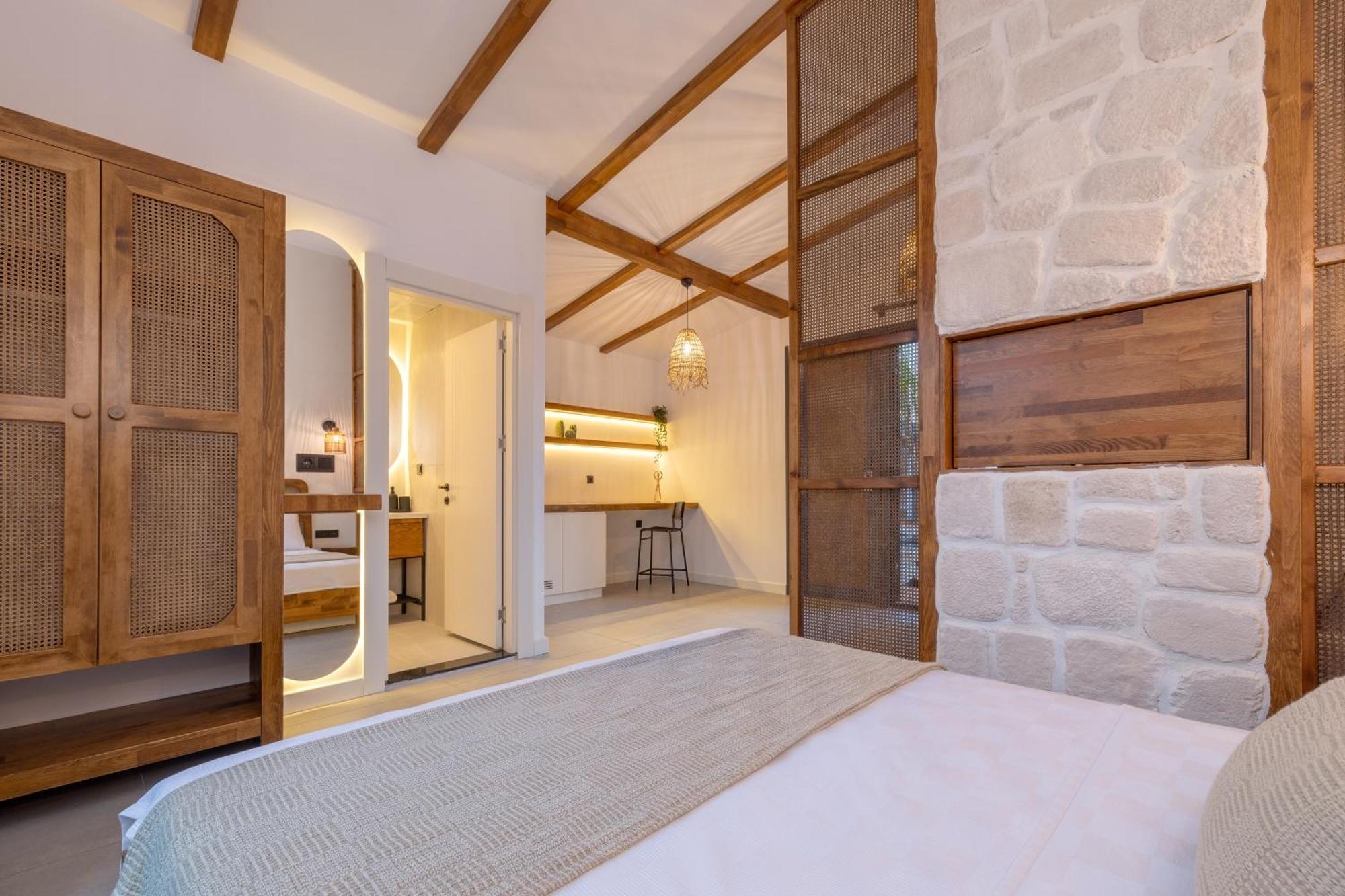 Rota Kilidonia Karaoez Suites&Villas Room photo